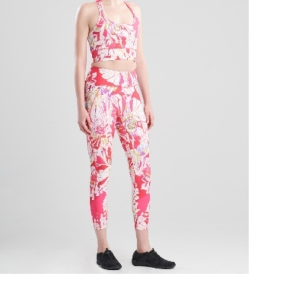Josie Natori Solstice Printed 7/8 Leggings -pants
Pink Poppy size L - Picture 5 of 8